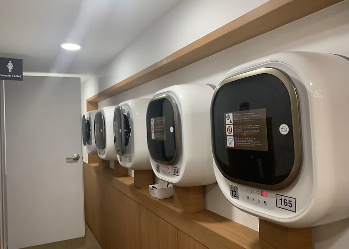 Hostel Seoulite Myeongdong Formerly - Step Myeongdong 2 *