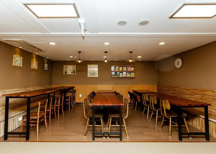 Seoulite Myeongdong Formerly - Step Myeongdong 2 Hostel Seoul