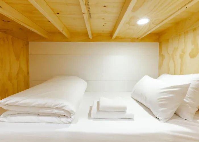 Hostel Seoulite Myeongdong Formerly - Step Myeongdong 2 *